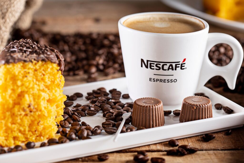 Café solúvel ou expresso: qual o melhor e mais saudável? em Vários Artigos Café solúvel ou expresso: qual o melhor e mais saudável?